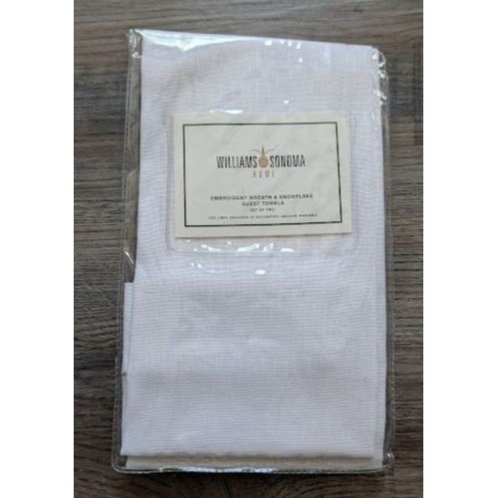 Williams Sonoma Wreath/Snowflake Embroidered 100% Linen Guest Towels Set of 2